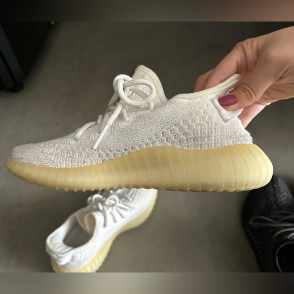 Yeezy boost 350 V2 “cream white” - Size 7 - Picture 4 of 7